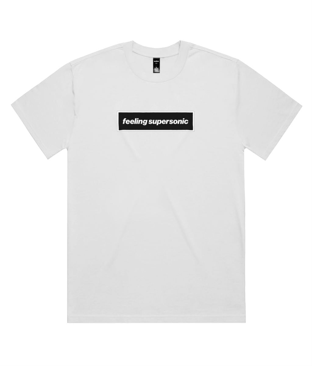 Feeling supersonic Heavyweight T-Shirt